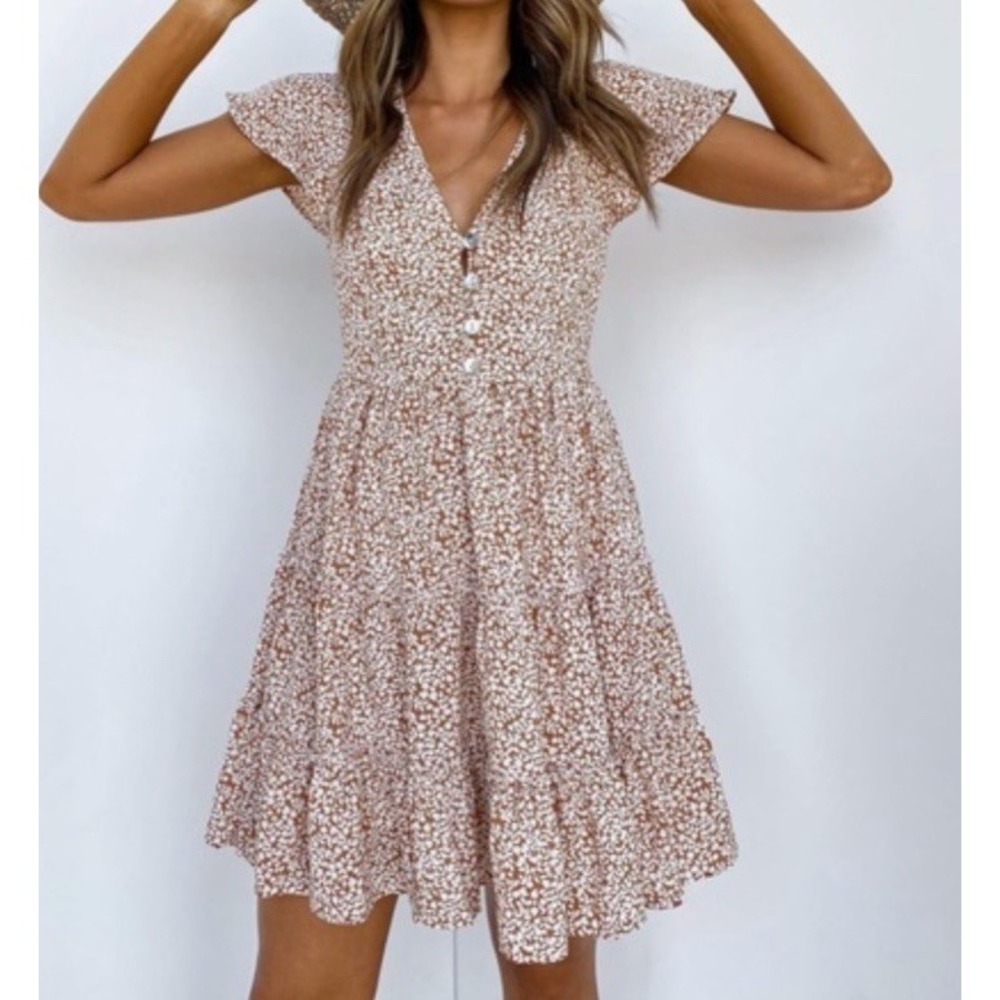 Petal+pump Floral Ruffled Midi Dress Size 8 V-neck Button Front Sleeve Less
